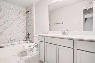 10233 Fulgham Dr, Fort Worth, TX 76131 - Photo 5