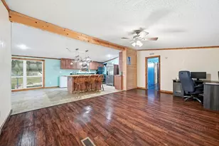 2421 Edwards Rd, Van Alstyne, TX 75495 - Photo 7