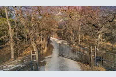 102 County Road 424A, Lorena, TX 76655 - Photo 39