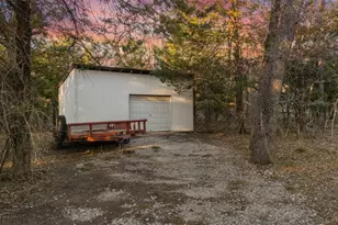 102 County Rd 424A, Lorena, TX 76655 - Photo 37