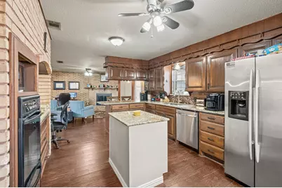 2125 Shady Brook Drive, Bedford, TX 76021 - Photo 9