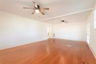 307 S Crockett St, Edgewood, TX 75117 - Photo 13