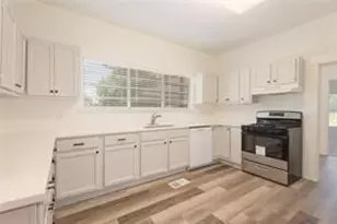 307 S Crockett St, Edgewood, TX 75117 - Photo 7