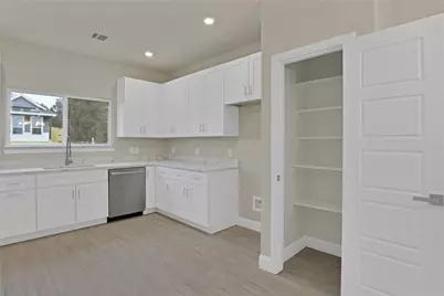 5618 Barkridge Drive, Granbury, TX 76048 - Photo 11