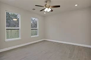 5618 Barkridge Dr, Granbury, TX 76048 - Photo 17