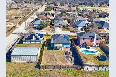 605 Waterford Street, Farmersville, TX 75442 - Photo 31