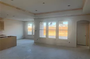 707 Bass Lk Ln, Cleburne, TX 76033 - Photo 3