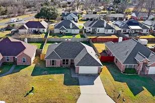 207 Quail Run, Aubrey, TX 76227 - Photo 25