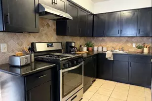 821 Lilac Dr, Garland, TX 75040 - Photo 11