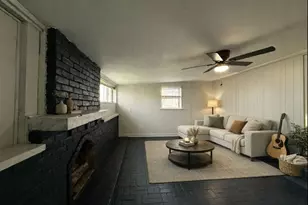 821 Lilac Dr, Garland, TX 75040 - Photo 9