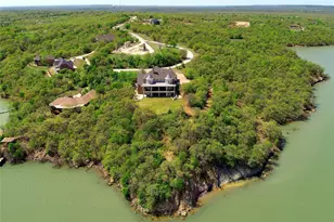 826 Cimmarron Bay Dr, Runaway Bay, TX 76426 - Photo 39