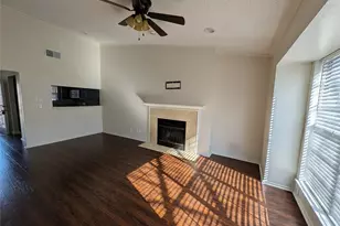 2728 Copper Creek Dr, Arlington, TX 76006 - Photo 5