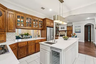 7000 Mossycup Ln, North Richland Hills, TX 76182 - Photo 9