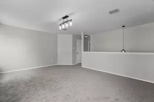 10618 Newcastleton Ln, Rowlett, TX 75089 - Photo 9