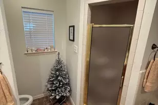 1306 Cardigan St, Garland, TX 75040 - Photo 13