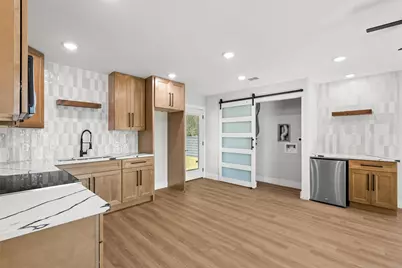 2837 Elsie Faye Heggins Street, Dallas, TX 75215 - Photo 13