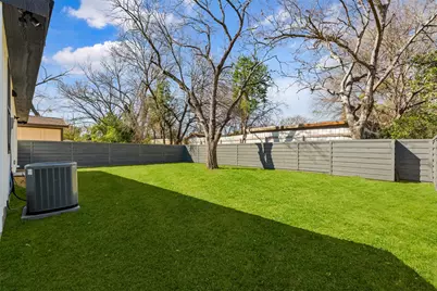 2837 Elsie Faye Heggins Street, Dallas, TX 75215 - Photo 27