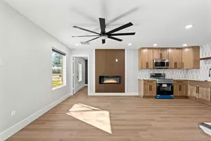 2837 Elsie Faye Heggins St, Dallas, TX 75215 - Photo 9