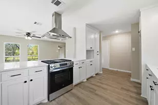 8012 Laura St, North Richland Hills, TX 76180 - Photo 7