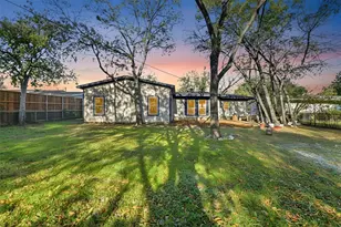 8012 Laura St, North Richland Hills, TX 76180 - Photo 31