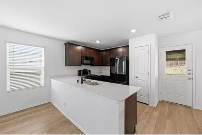 9729 Motley Drive, Fort Worth, TX 76179 - Photo 7