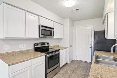 1209 Pin Oak, Denton, TX 76209 - Photo 7