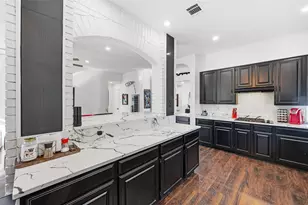 2202 S Branch Dr, Arlington, TX 76001 - Photo 17