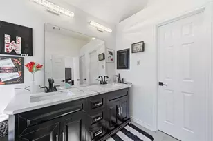 2202 S Branch Dr, Arlington, TX 76001 - Photo 19