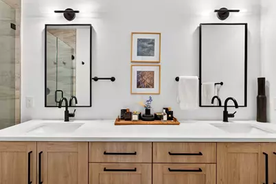 419 W 9th Street #102, Dallas, TX 75208 - Photo 13