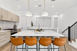 419 W 9th St, Dallas, TX 75208 - Photo 5