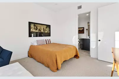 419 W 9th Street #102, Dallas, TX 75208 - Photo 17