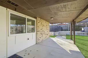 3736 Walnut Dr, Bedford, TX 76021 - Photo 37