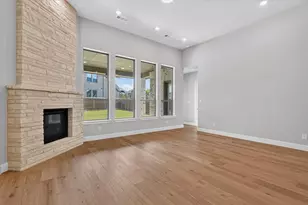 4813 Sandbrock Pkwy, Aubrey, TX 76227 - Photo 7