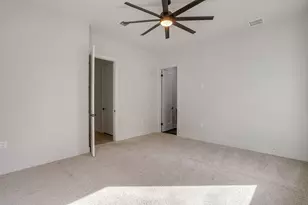 6301 Tiffany Oaks Ln, Arlington, TX 76016 - Photo 19