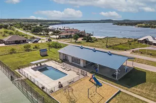 186 W Hells Gate Dr, Strawn, TX 76475 - Photo 37