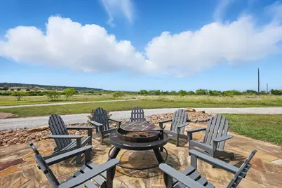 186 W Hells Gate Drive, Strawn, TX 76475 - Photo 3