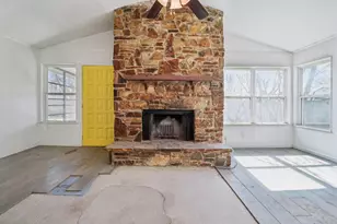 245 Straw Rd, Saginaw, TX 76179 - Photo 9