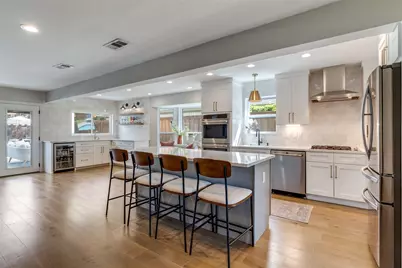 9243 Moss Farm Lane, Dallas, TX 75243 - Photo 11