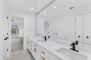 2416 Dalgreen Dr, Plano, TX 75075 - Photo 17