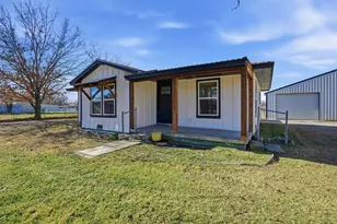 414 Fannin St, Millsap, TX 76066 - Photo 1