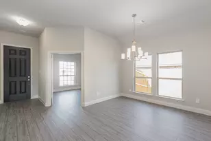 620 Alaina Dr, DeSoto, TX 75115 - Photo 5