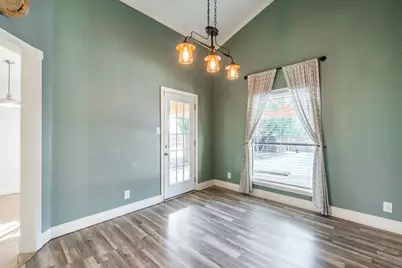 117 Haywood Drive, Benbrook, TX 76126 - Photo 7