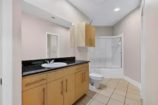 4414 Cedar Springs Rd, Dallas, TX 75219 - Photo 15