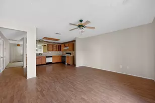 1379 Honeysuckle Ln, Lewisville, TX 75077 - Photo 9