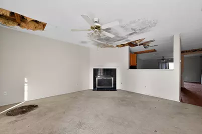 1379 Honeysuckle Lane, Lewisville, TX 75077 - Photo 5