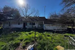 406 S 2nd St, Tehuacana, TX 76635 - Photo 11