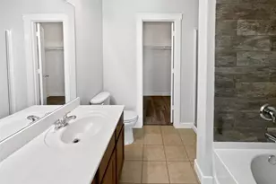 1375 Emily Ct, Burleson, TX 76028 - Photo 9