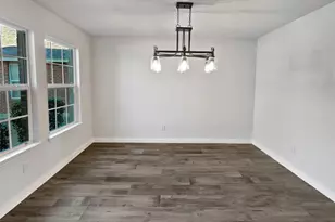 1375 Emily Ct, Burleson, TX 76028 - Photo 3