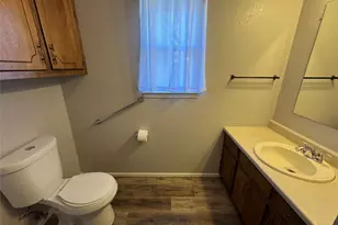 205 Wight St, Roxton, TX 75477 - Photo 11