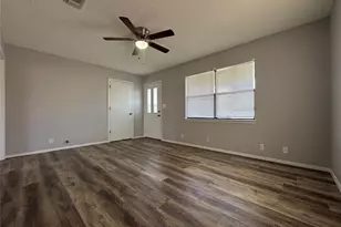 205 Wight St, Roxton, TX 75477 - Photo 3